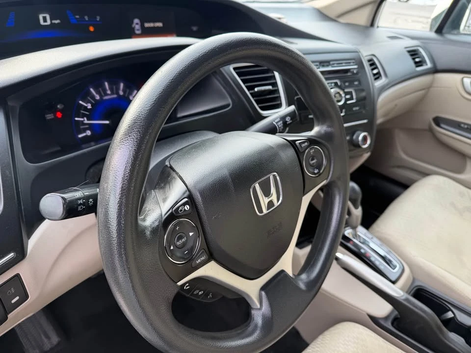 2015 Honda Civic 9th Gen - Image 15 of 17