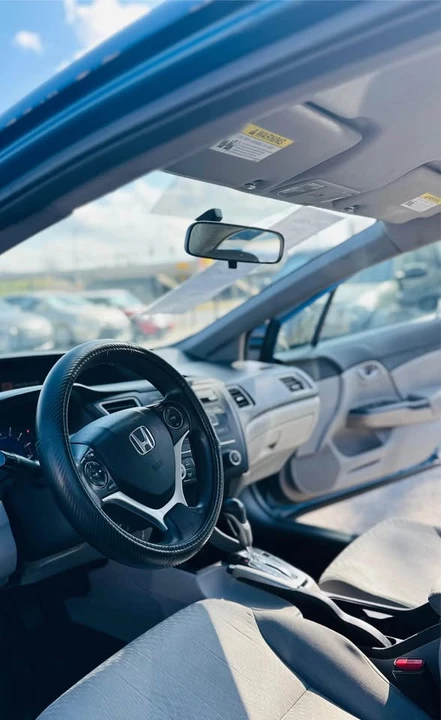 2015 Honda Civic 9th Gen - Image 10 of 14