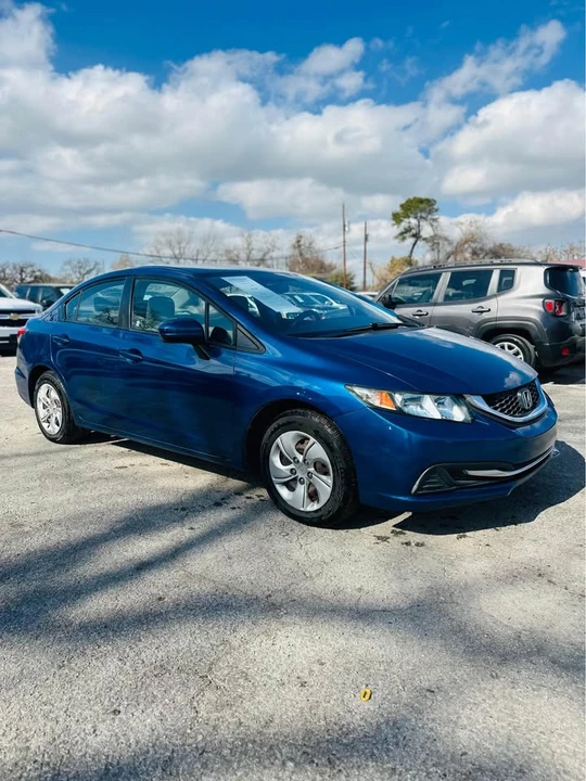 2015 Honda Civic 9th Gen - Image 5 of 14