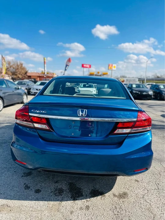 2015 Honda Civic 9th Gen - Image 4 of 14