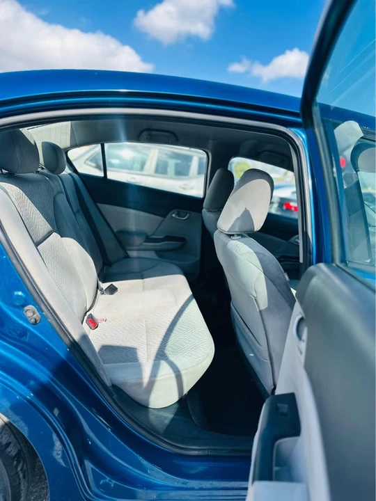 2015 Honda Civic 9th Gen - Image 12 of 14