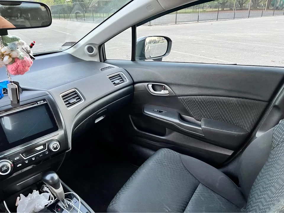 2015 Honda Civic 9th Gen - Image 12 of 13