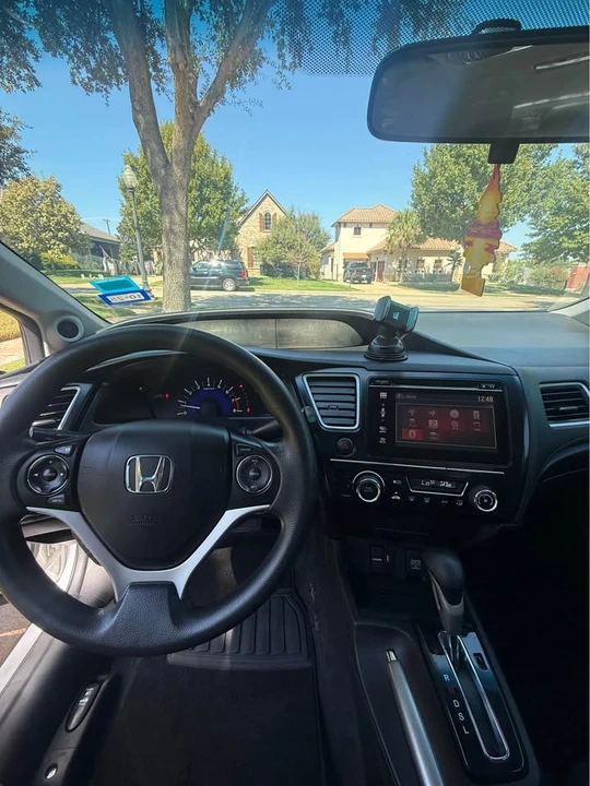 2015 Honda Civic 9th Gen - Image 7 of 10