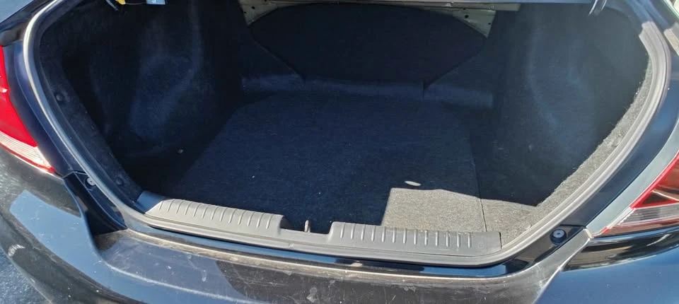 2015 Honda Civic 9th Gen - Image 11 of 12