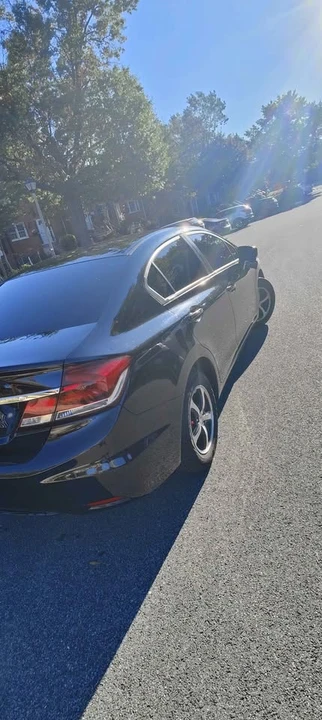 2015 Honda Civic 9th Gen - Image 7 of 12