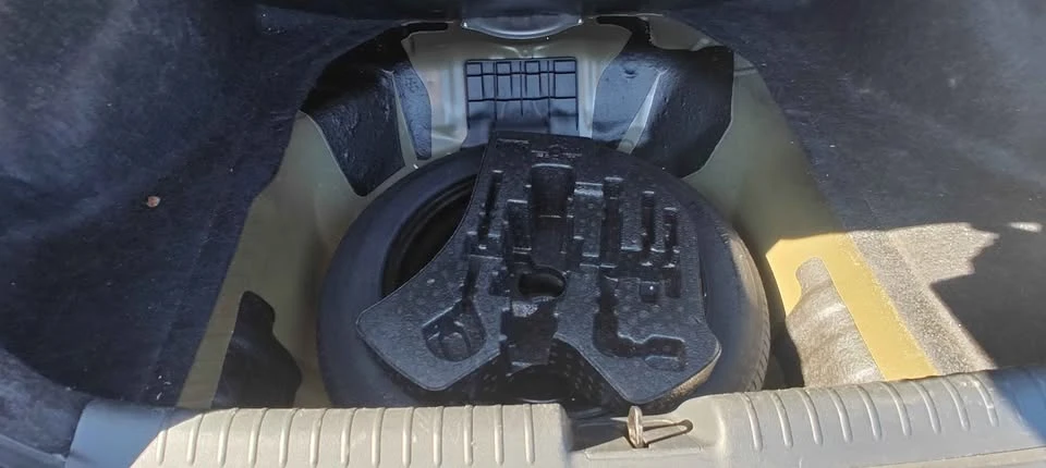 2015 Honda Civic 9th Gen - Image 13 of 14