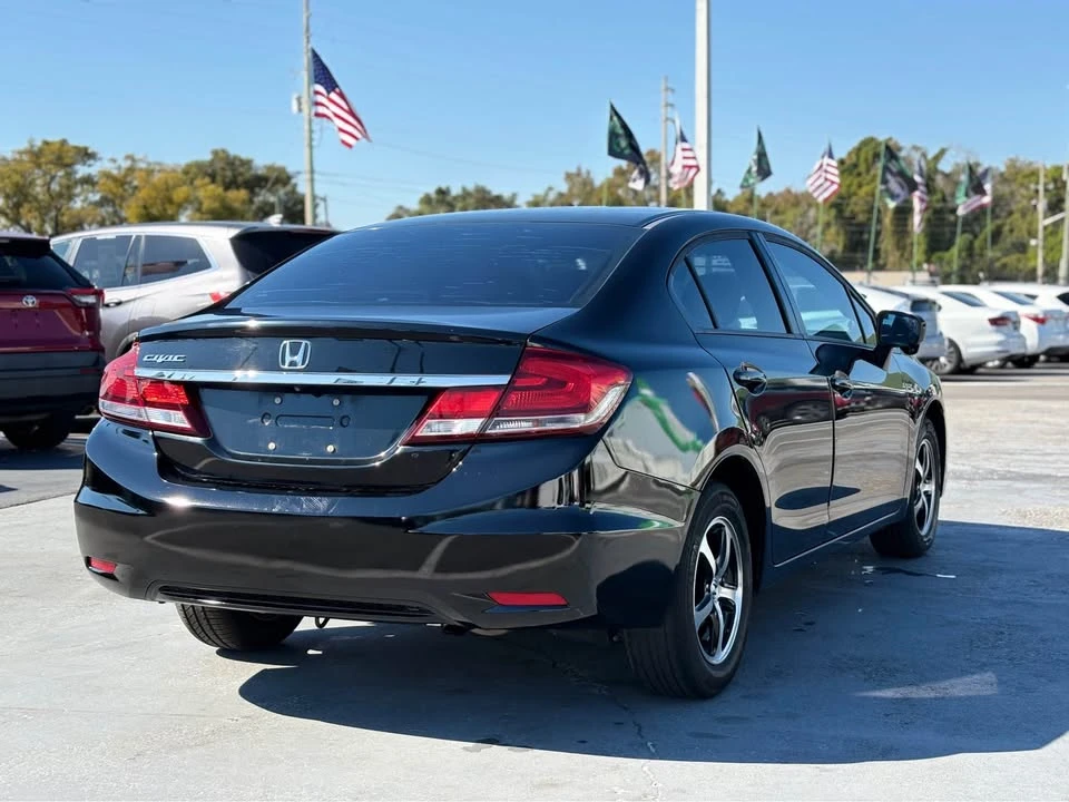 2015 Honda Civic 9th Gen - Image 8 of 16