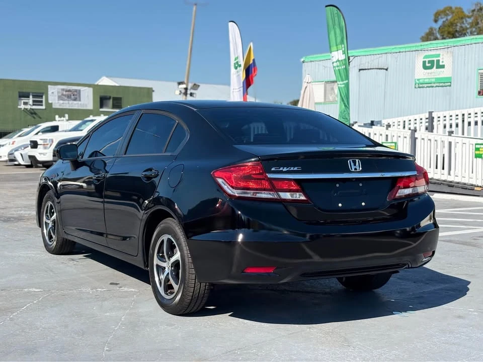 2015 Honda Civic 9th Gen - Image 6 of 16