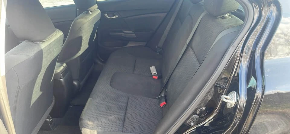 2015 Honda Civic 9th Gen - Image 5 of 7