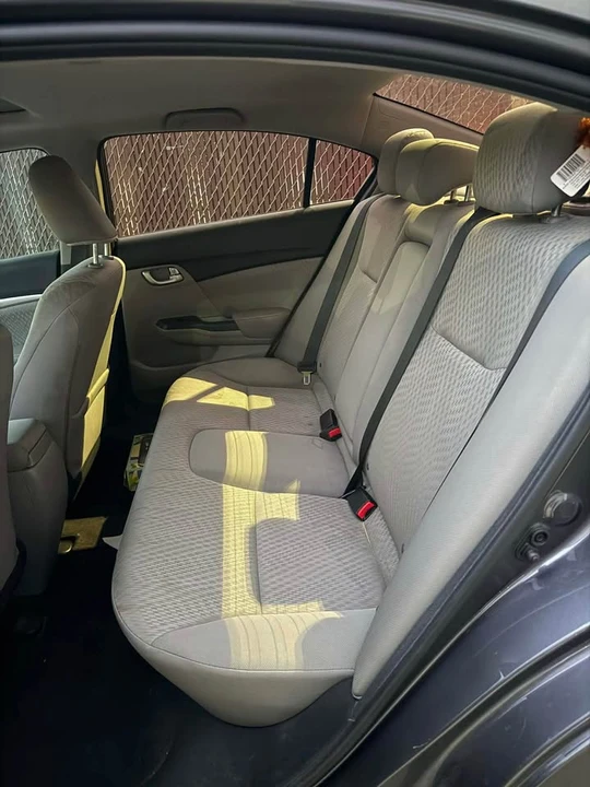 2015 Honda Civic 9th Gen - Image 3 of 7