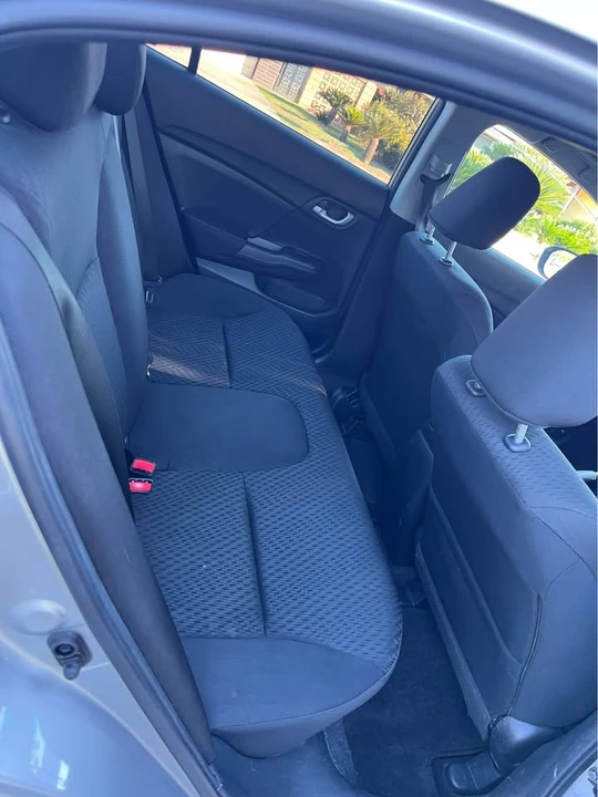 2015 Honda Civic 9th Gen - Image 2 of 10