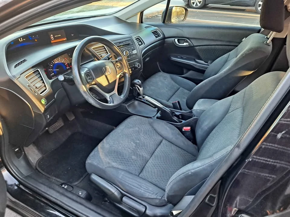 2015 Honda Civic 9th Gen - Image 7 of 9
