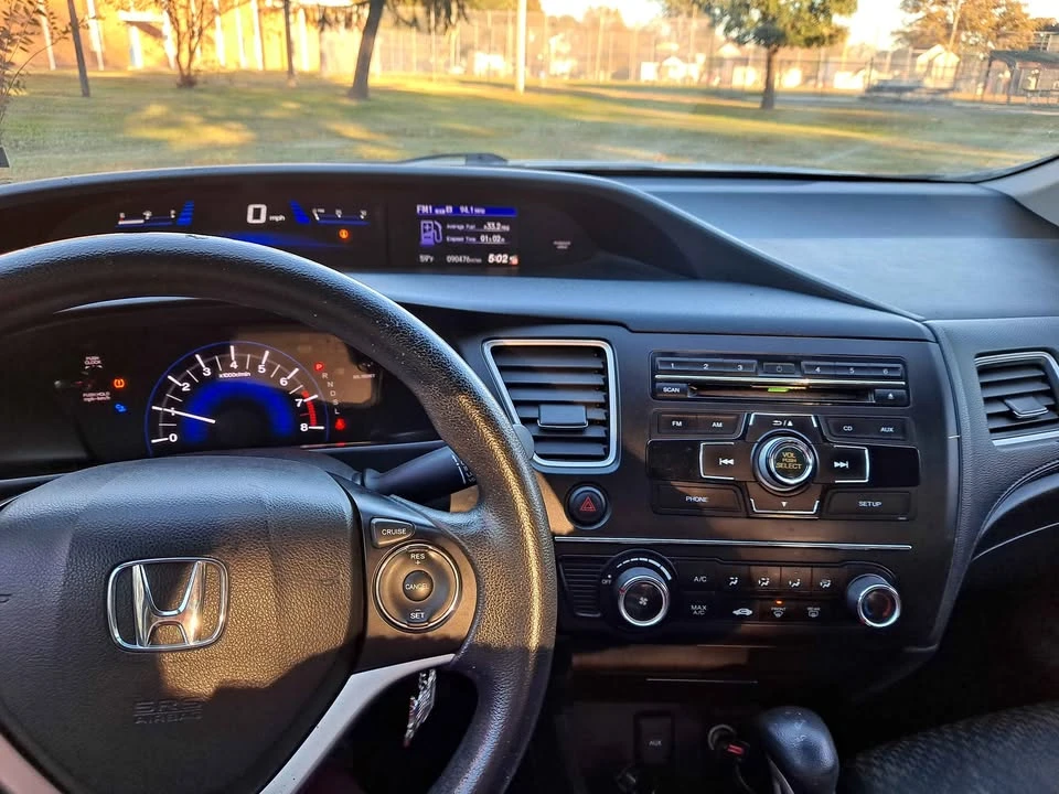 2015 Honda Civic 9th Gen - Image 9 of 9
