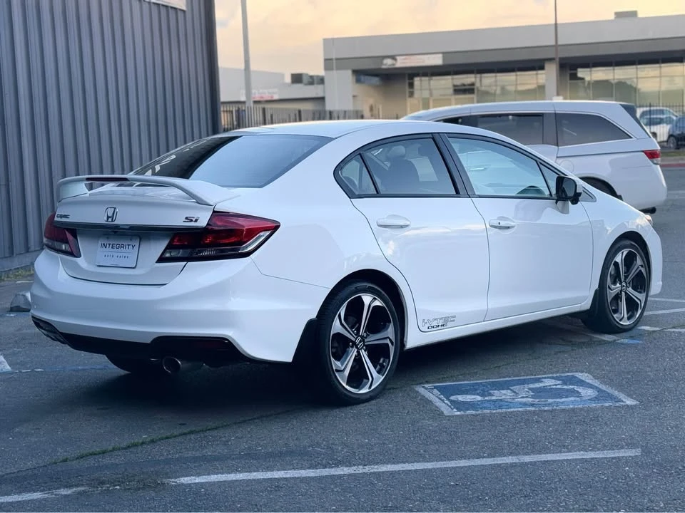 2015 Honda Civic Si 9th Gen - Image 5 of 12
