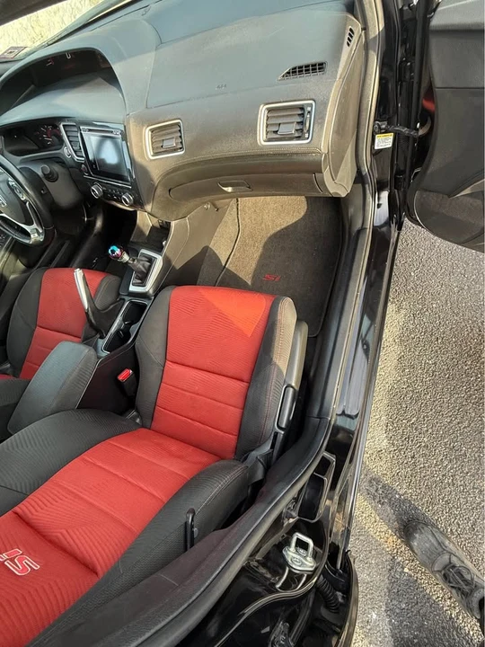 2015 Honda Civic Si 9th Gen - Image 9 of 12