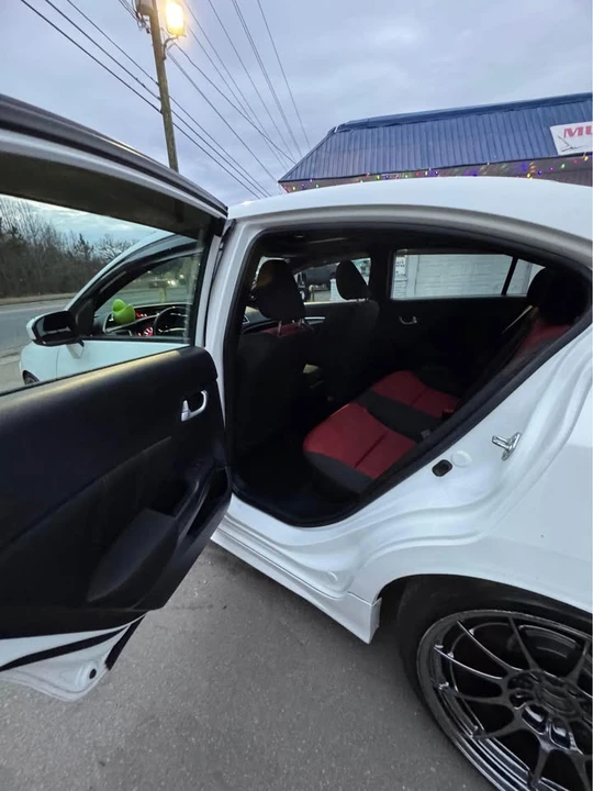 2015 Honda Civic Si 9th Gen - Image 14 of 20