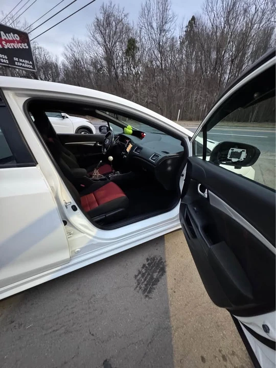 2015 Honda Civic Si 9th Gen - Image 16 of 20