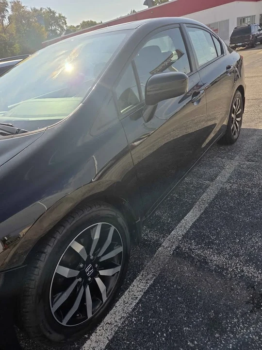 2015 Honda Civic 9th Gen - Image 6 of 6