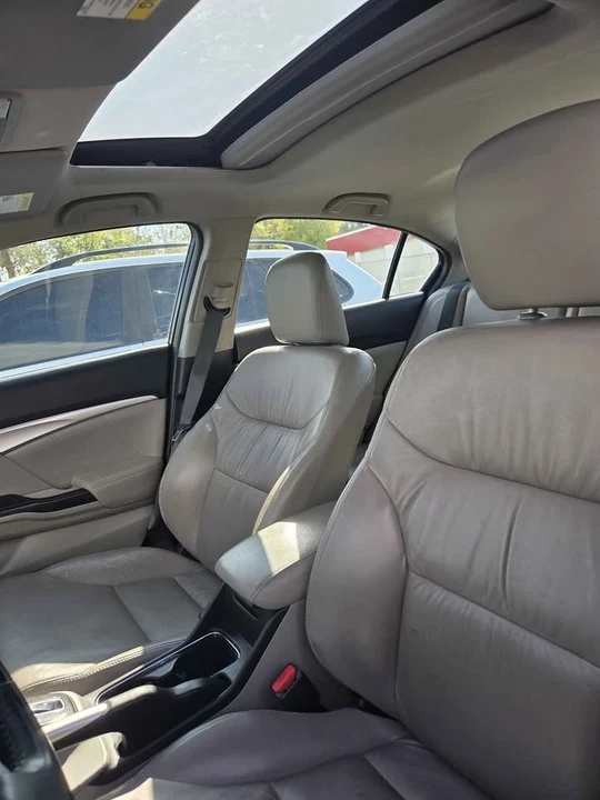 2015 Honda Civic 9th Gen - Image 4 of 6