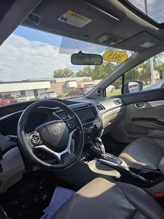 2015 Honda Civic 9th Gen - Image 2 of 6