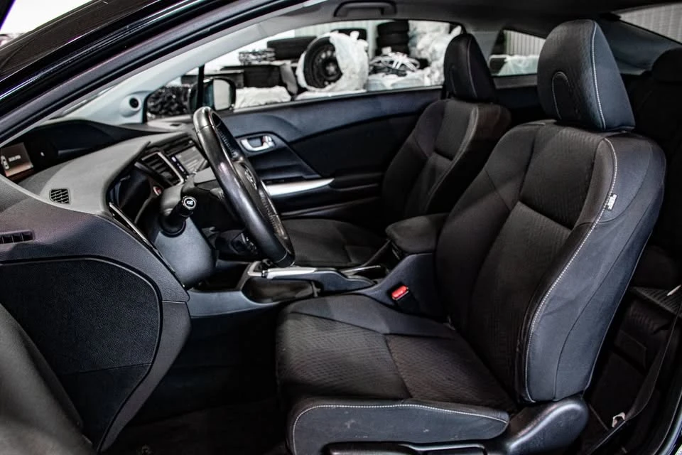 2015 Honda Civic 9th Gen - Image 14 of 18
