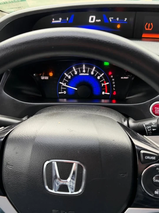 2015 Honda Civic 9th Gen - Image 6 of 8