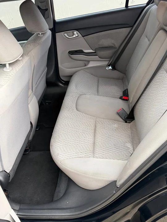 2015 Honda Civic 9th Gen - Image 4 of 8