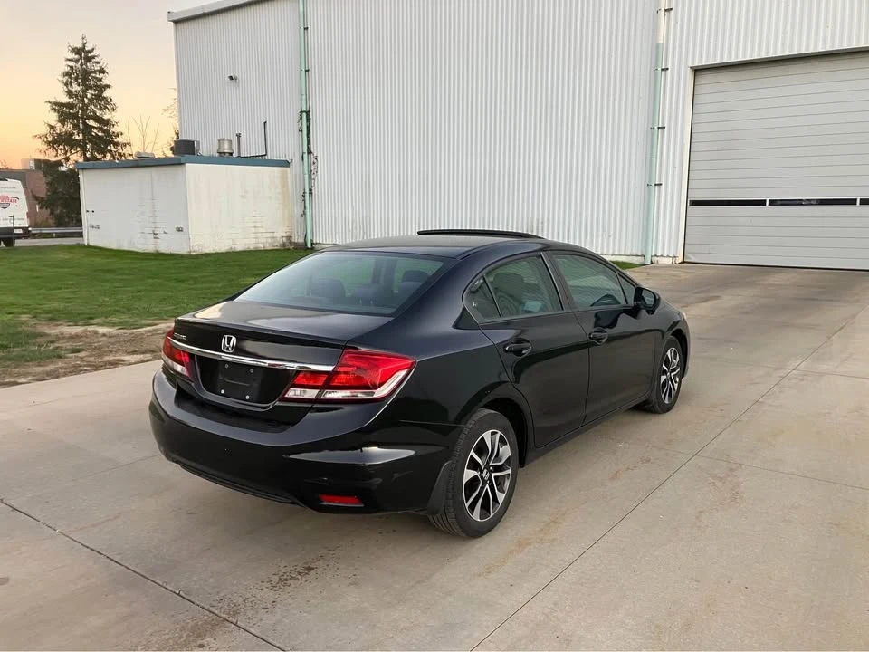 2015 Honda Civic 9th Gen - Image 6 of 14