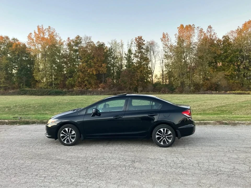 2015 Honda Civic 9th Gen - Image 4 of 14