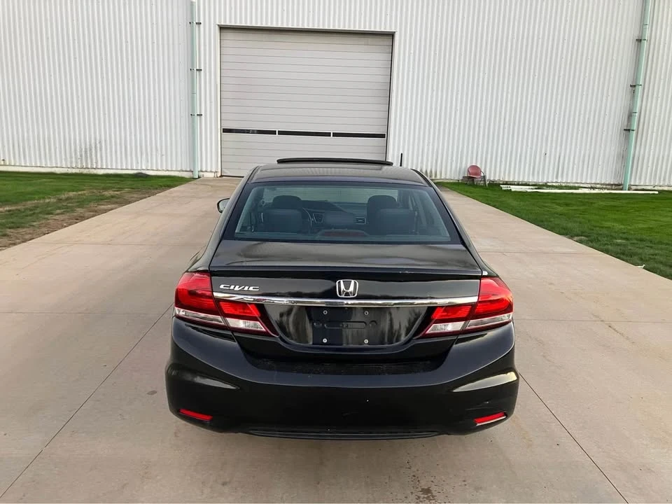 2015 Honda Civic 9th Gen - Image 7 of 14