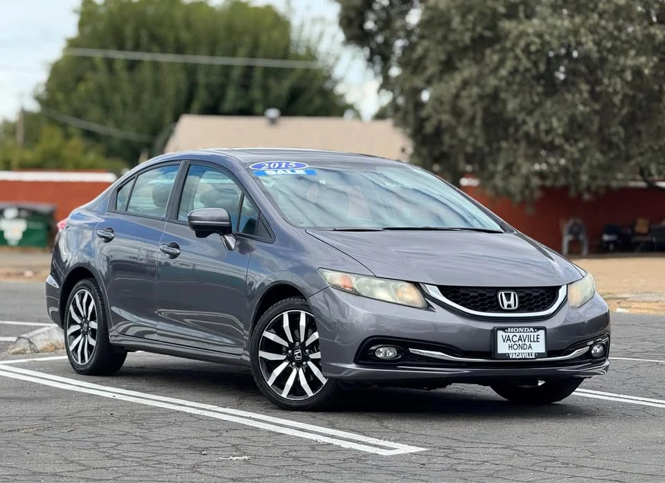 2015 Honda Civic 9th Gen - Image 2 of 18