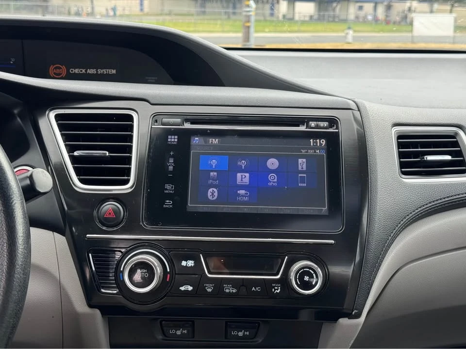 2015 Honda Civic 9th Gen - Image 17 of 18