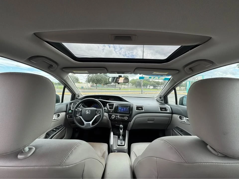 2015 Honda Civic 9th Gen - Image 15 of 18