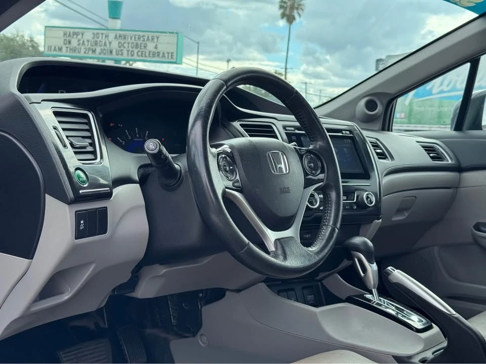 2015 Honda Civic 9th Gen - Image 11 of 18