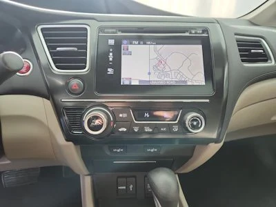 2015 Honda Civic 9th Gen - Image 17 of 19