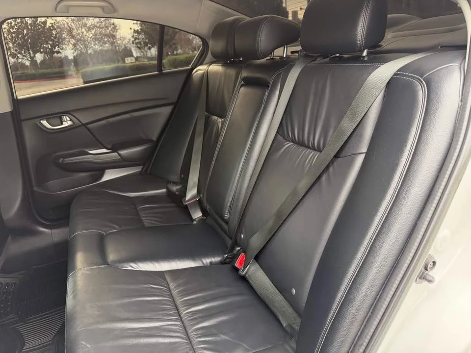 2015 Honda Civic 9th Gen - Image 17 of 18