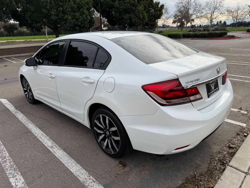 2015 Honda Civic 9th Gen - Image 4 of 18