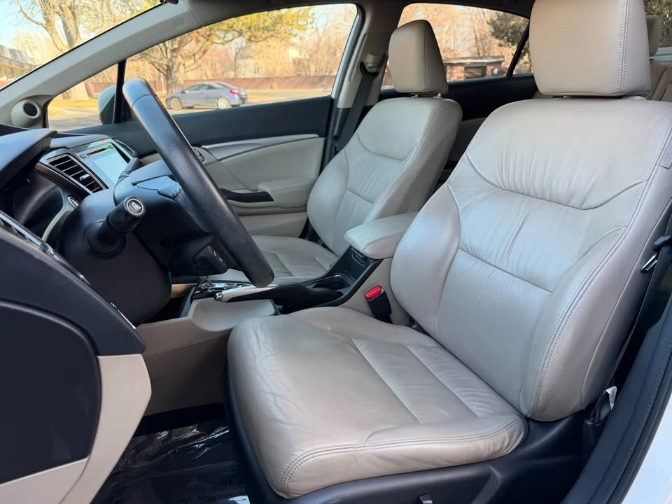 2015 Honda Civic 9th Gen - Image 7 of 17