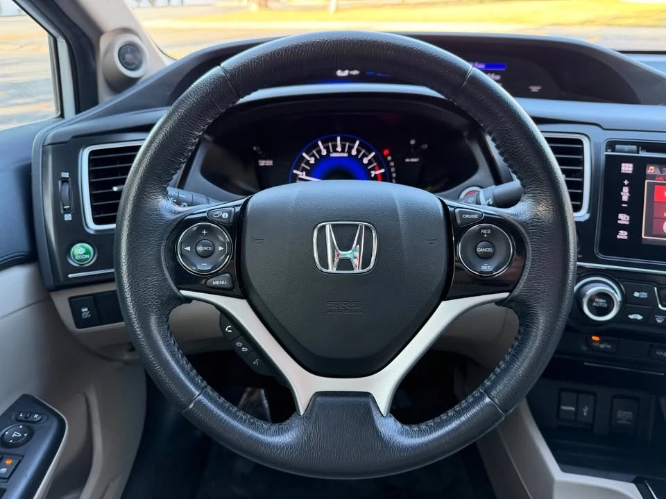 2015 Honda Civic 9th Gen - Image 11 of 17