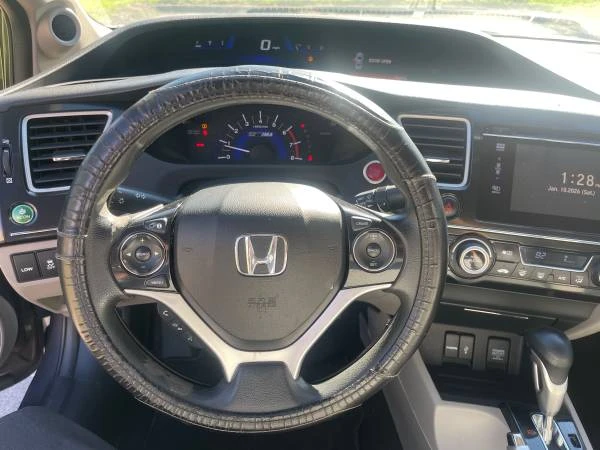 2015 Honda Civic 9th Gen - Image 9 of 20