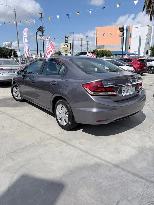 2015 Honda Civic 9th Gen - Image 4 of 7