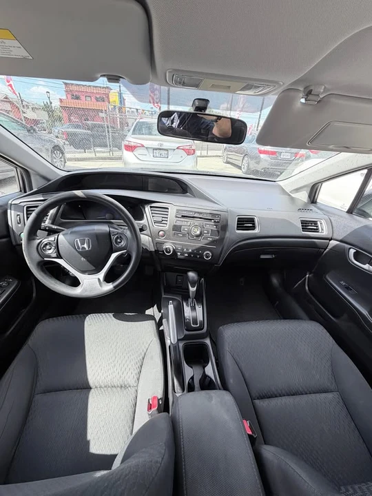 2015 Honda Civic 9th Gen - Image 6 of 7