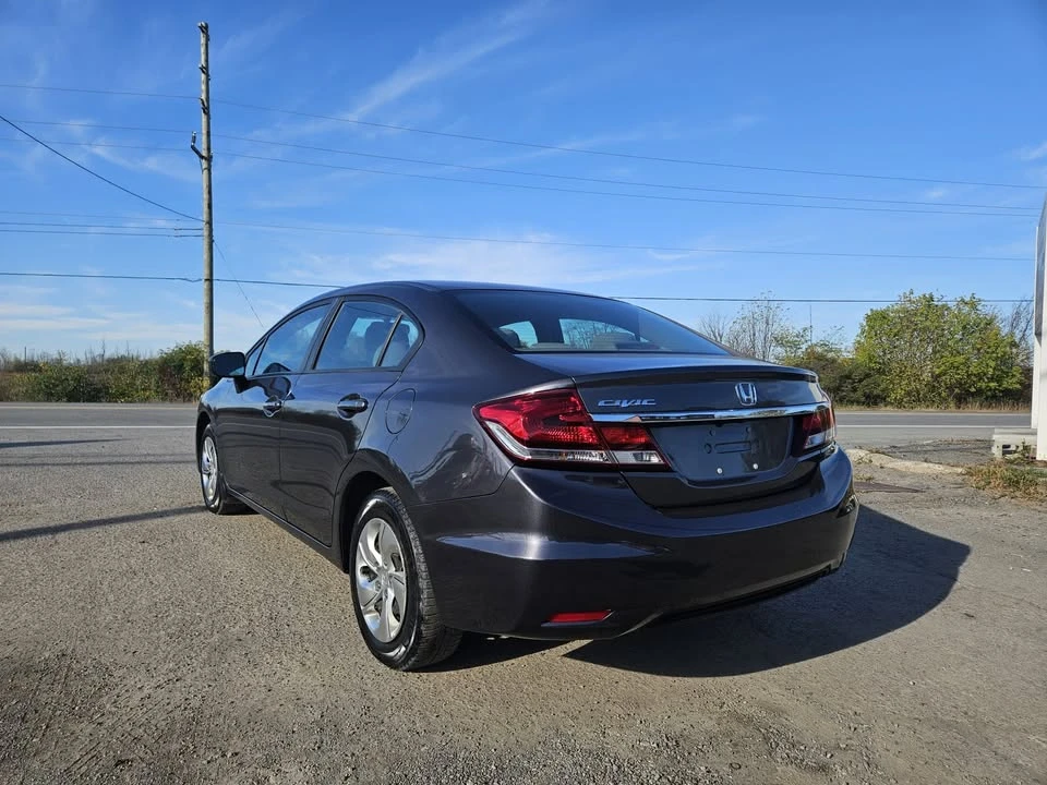 2015 Honda Civic 9th Gen - Image 3 of 14