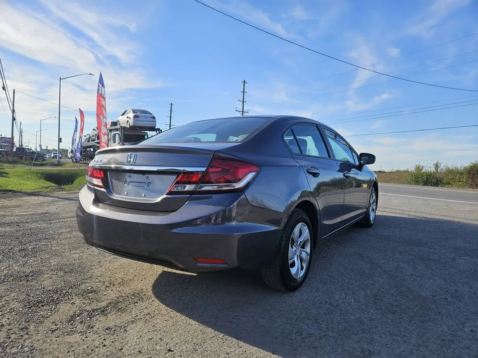 2015 Honda Civic 9th Gen - Image 4 of 14