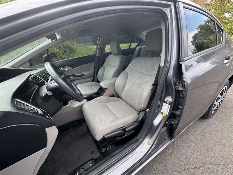 2015 Honda Civic 9th Gen - Image 8 of 20