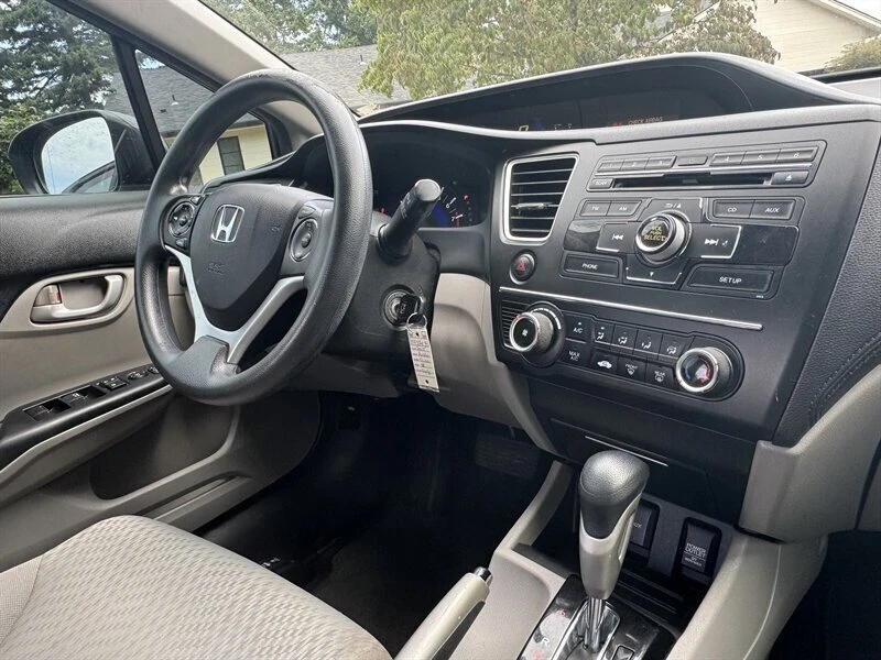 2015 Honda Civic 9th Gen - Image 10 of 20