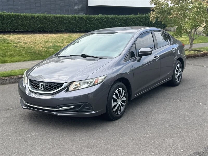 2015 Honda Civic 9th Gen - Image 13 of 20