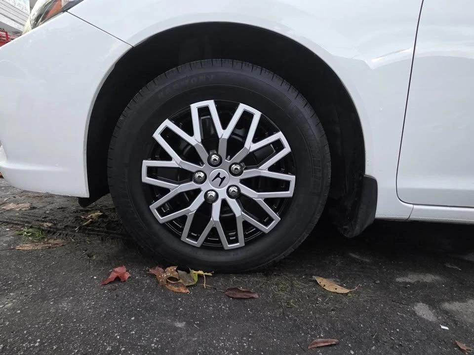2015 Honda Civic 9th Gen - Image 15 of 16