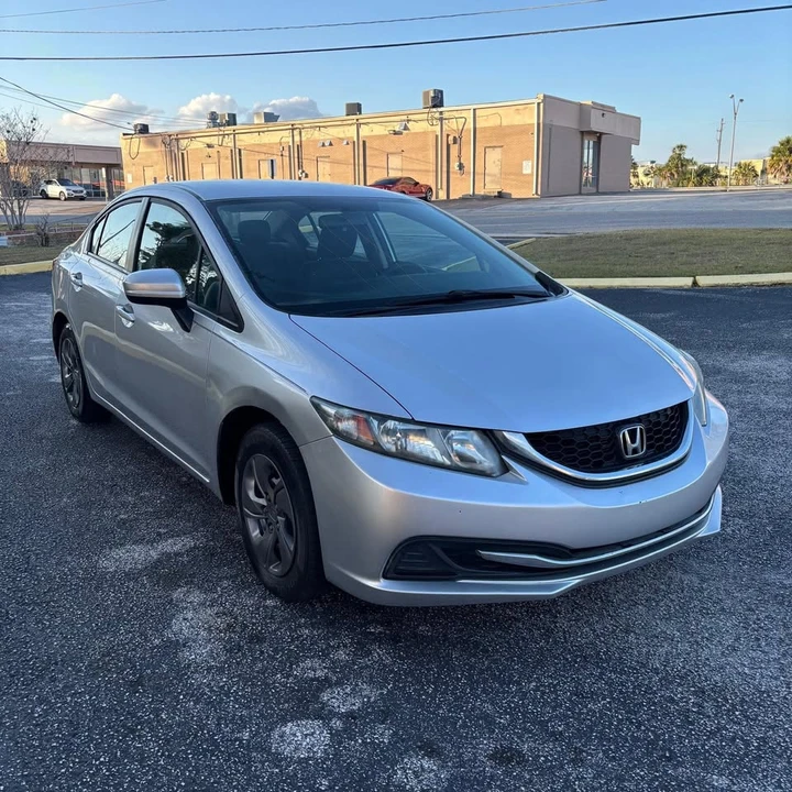 2015 Honda Civic 9th Gen - Image 3 of 17