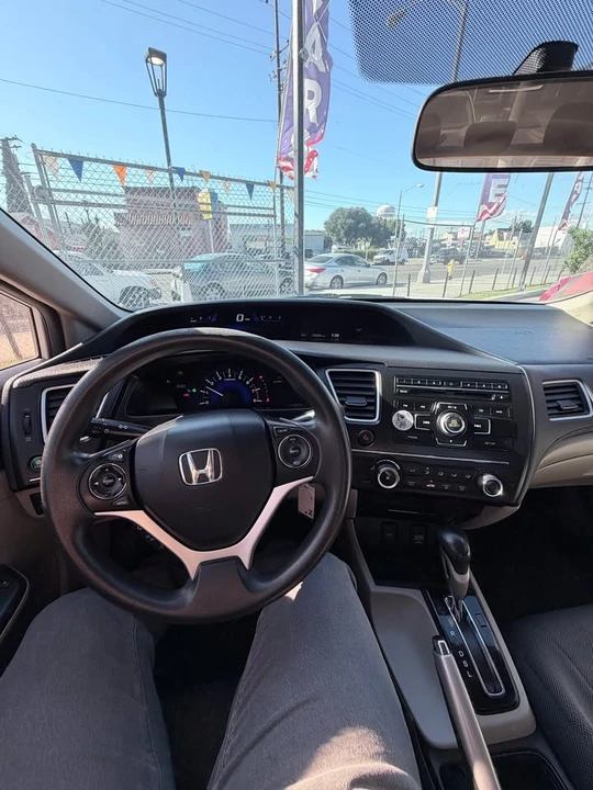 2015 Honda Civic 9th Gen - Image 7 of 8